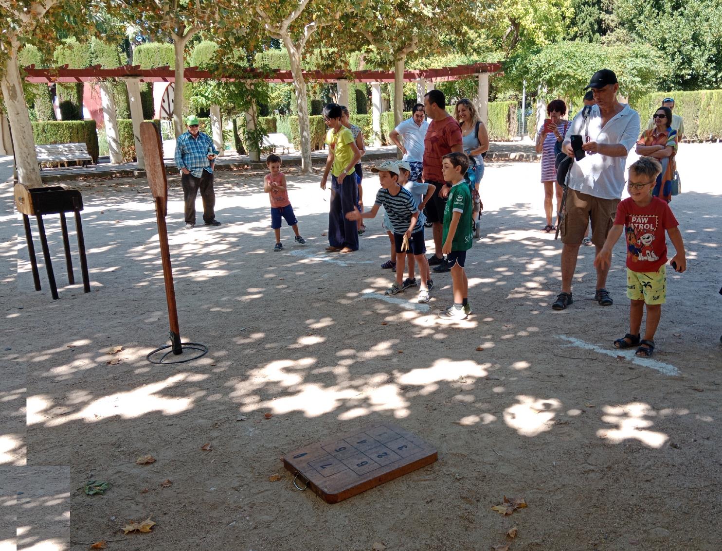 Jornada de juegos en el Parque Miguel Servet