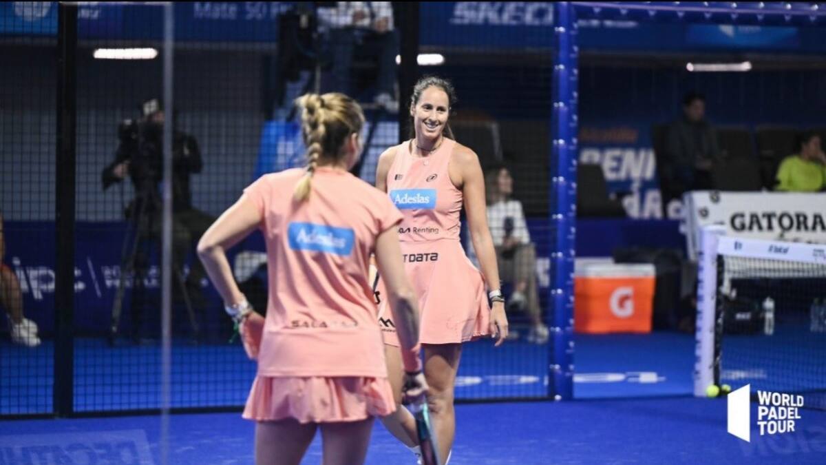 Debut còmode de Gemma Triay i Ale Salazar a Mèxic