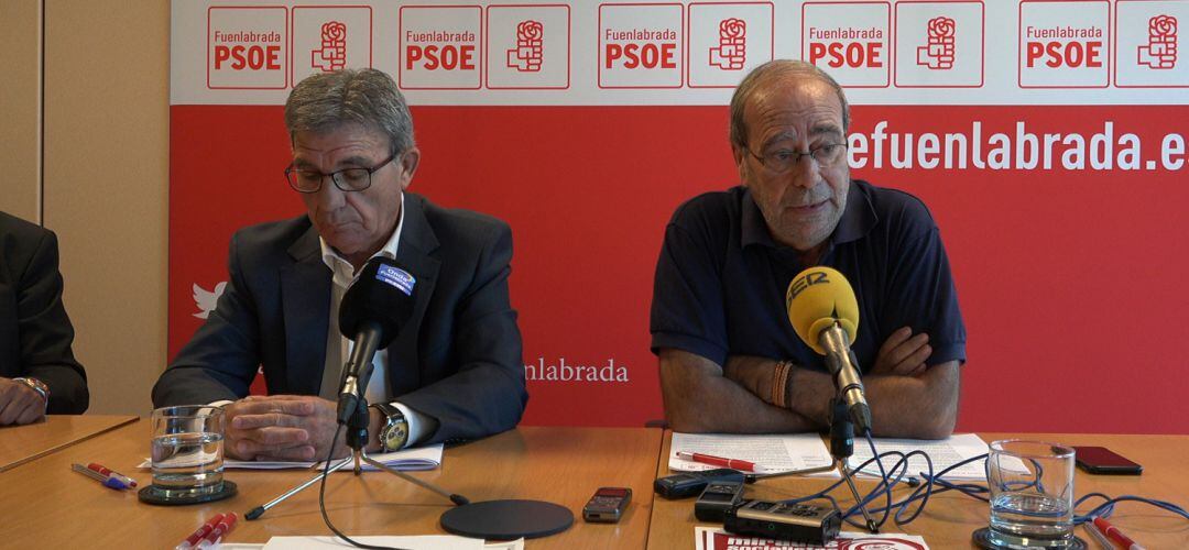 José Borrás (a la izquierda) junto con el Secretario General del PSOE en Fuenlabrada, Manuel Robles, ha hecho este lunes sus primeras declaraciones.