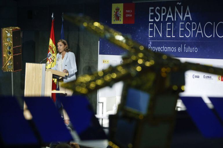 GRA295. MADRID, 12/06/2015.- La secretaria de Estado de Investigación, Desarrollo e Innovación (I?), Carmen Vela, durante su intervención en la inauguración de la jornada &quot;España en el espacio. Proyectamos el futuro&quot;, organizada por Marca España, con el a