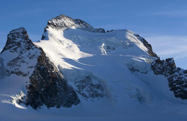 El macizo de Ecrins, donde han fallecido los alpinistas víctimas de una avalancha de nieve. 