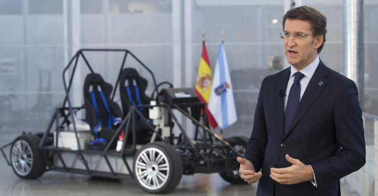 Fotografía facilitada por la Xunta del presidente, Alberto Núñez Feijóo, durante su discurso de Fin de Año para felicitar a los gallegos, en el Centro Tecnolóxico de Automoción de Galicia (CTAG), en O Porriño (Pontevedra)
