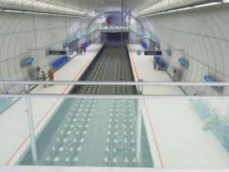 Fotografía del metro de Donostialdea