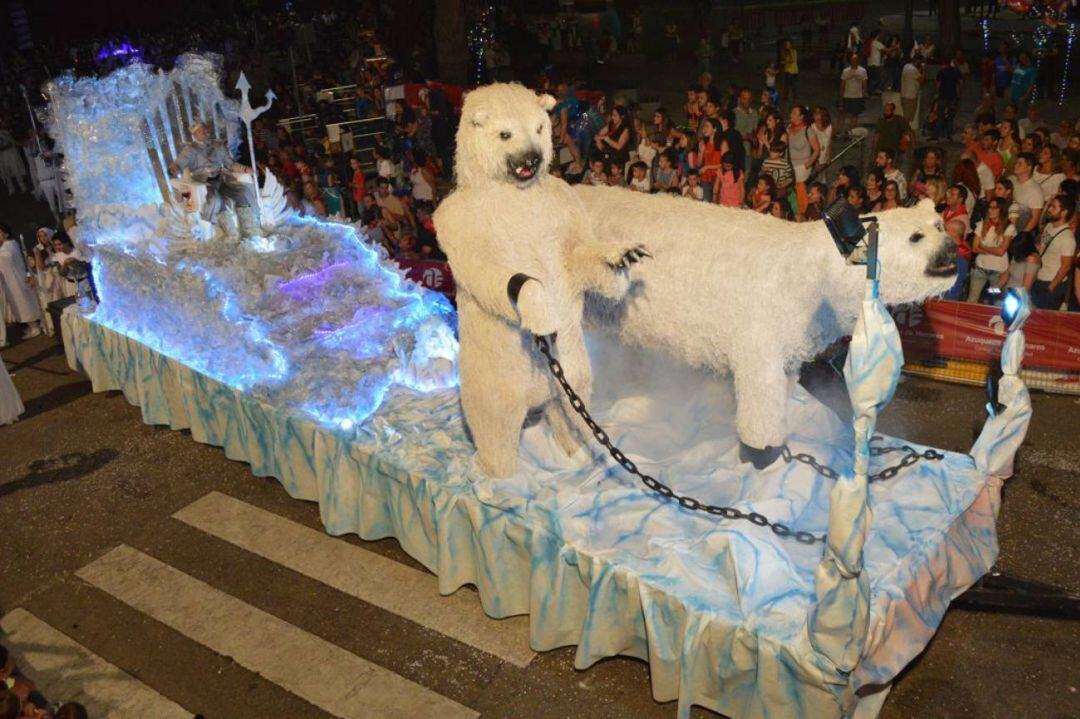 Carroza peña Chupichusky´s Azuqueca 2018