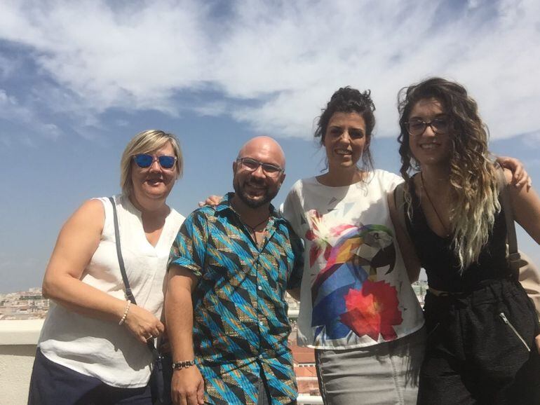 Cristina Guerrero, vecina participante en Cinesia , Javi Santos, Dinamizador Vecinal, Susu Queen, vecina participante en Cinesia. 