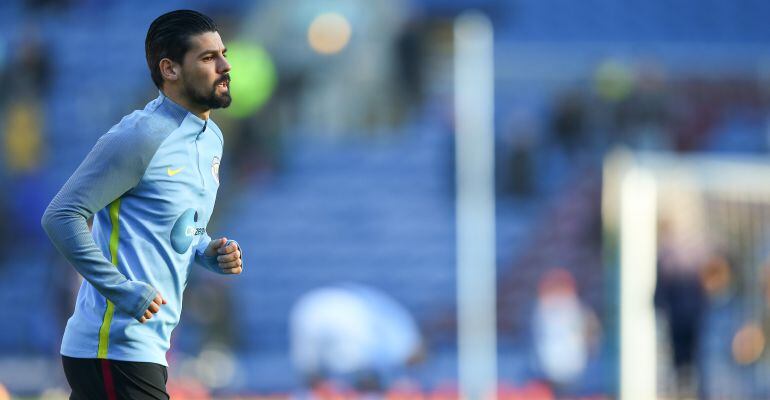 Nolito, durante un calentamiento con el Manchester City