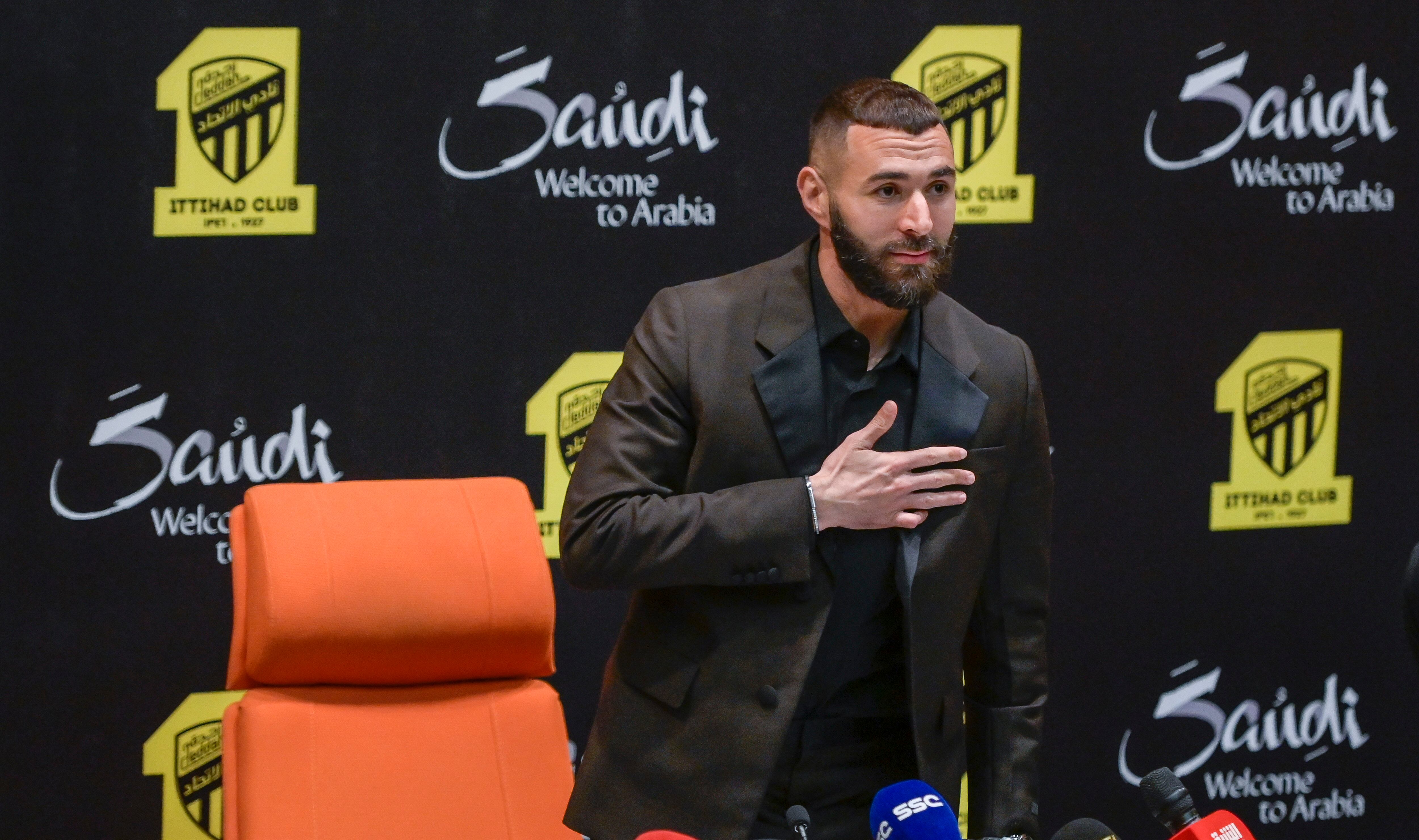 Karim Benzema, durante la rueda de prensa de su presentación en el Al-Ittihad