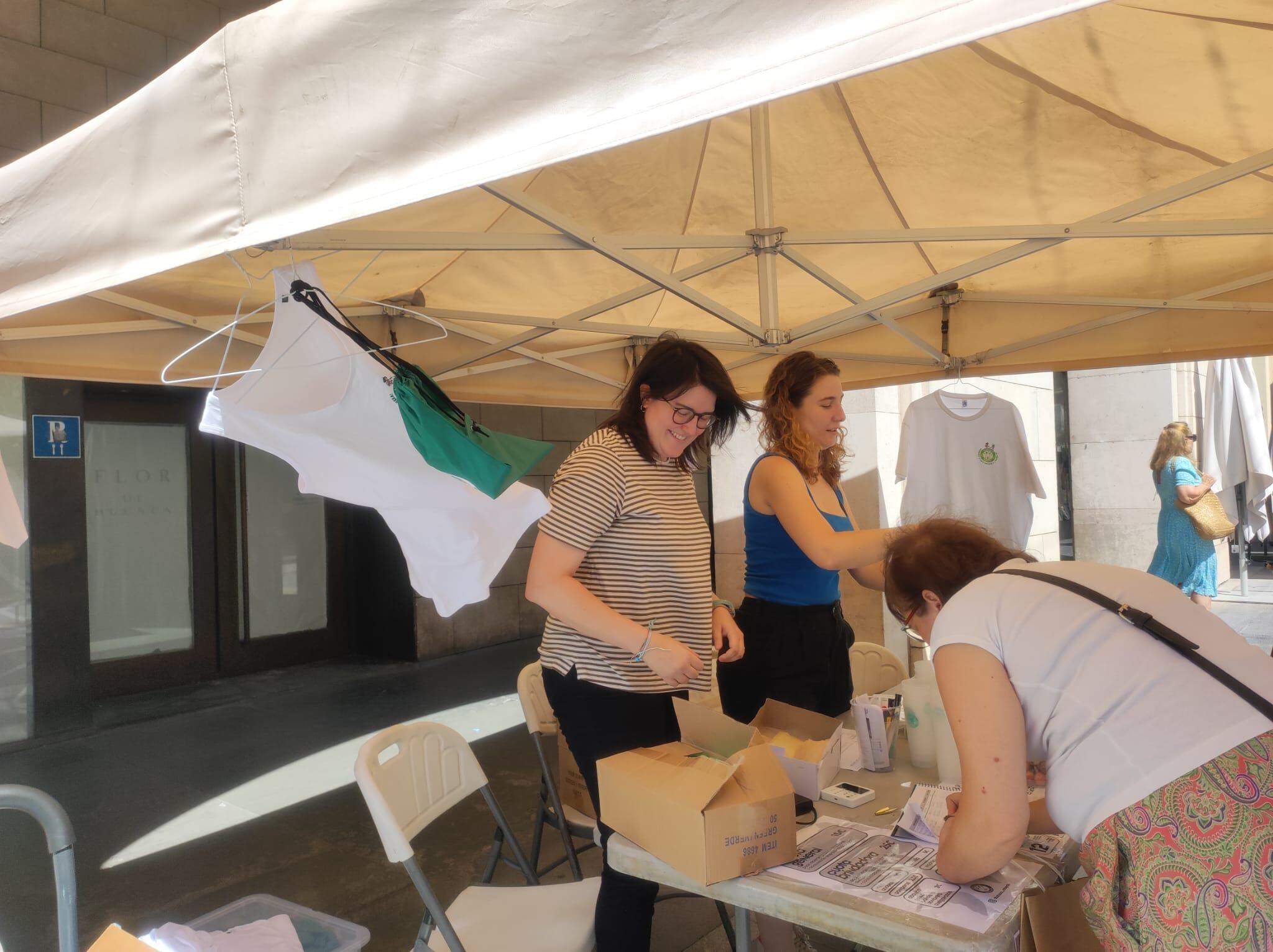 Caseta de la peña L' Albahaca Rebelde. Fiestas de San Lorenzo, Huesca.