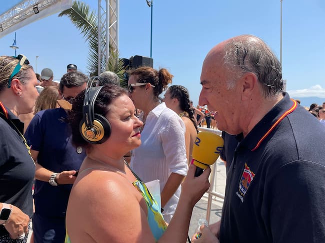 José Ignacio Landaluce junto al micrófono de la SER