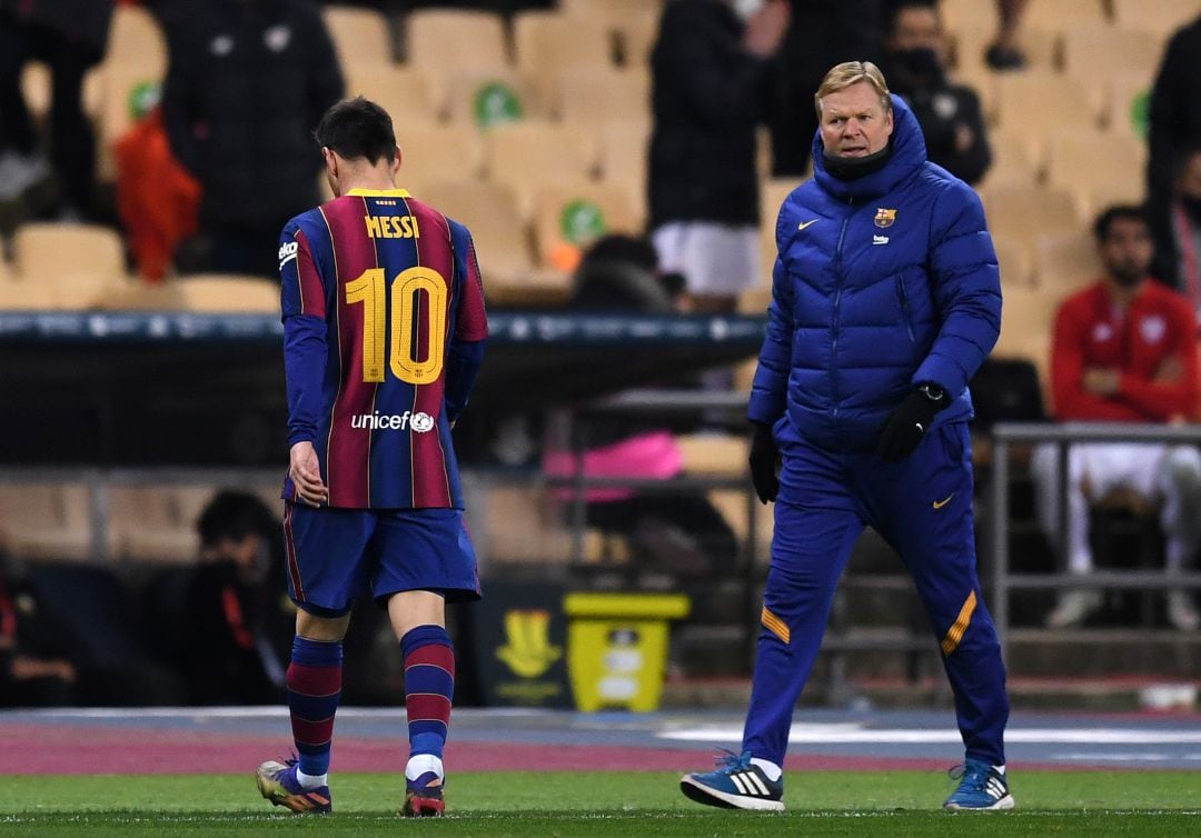 Koeman y Messi, tras la expulsión del argentino en la final de la Supercopa de España