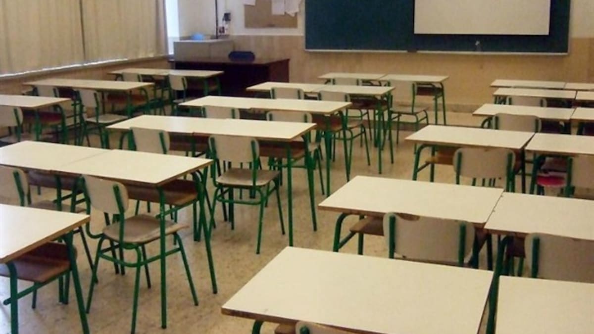 "Sentí que era una encerrona": Un tribunal médico de Canarias vuelve a declarar 'no apta' a una maestra con discapacidad que ya estaba dando clase