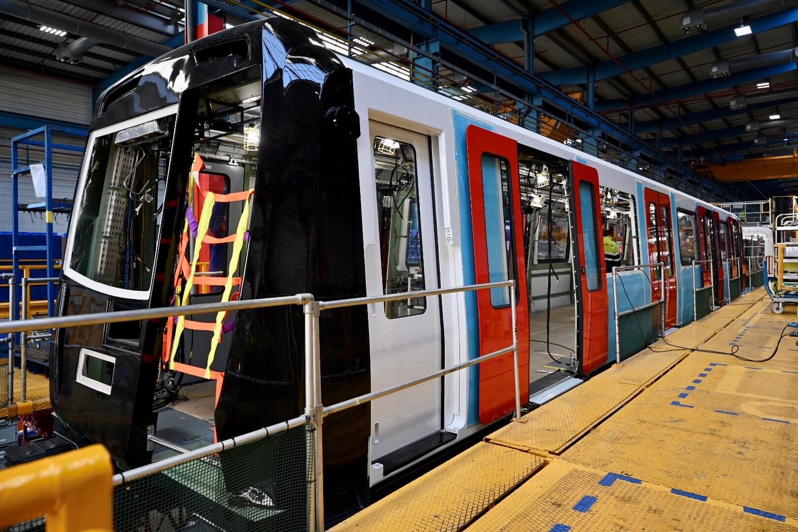 Nous trens pel metro de Barcelona