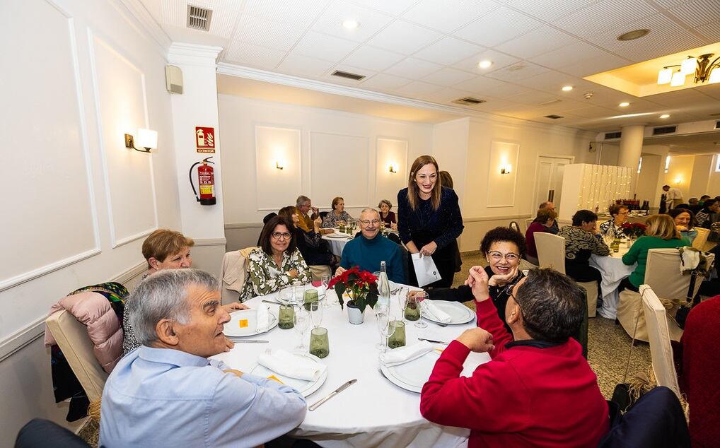 La comida para mayores del Ayuntamiento de Pinto ha superado todas las previsiones