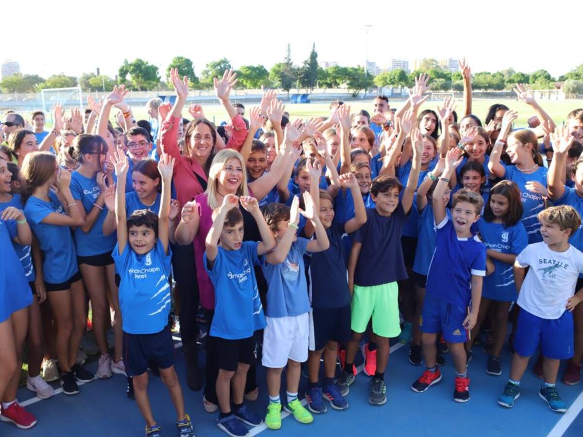 Inauguradas las pistas de atletismo Mercedes Chilla del Anexo de Chapín