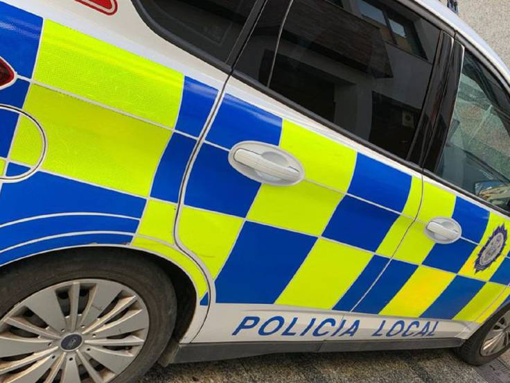 Un vehículo de Policía en Algeciras