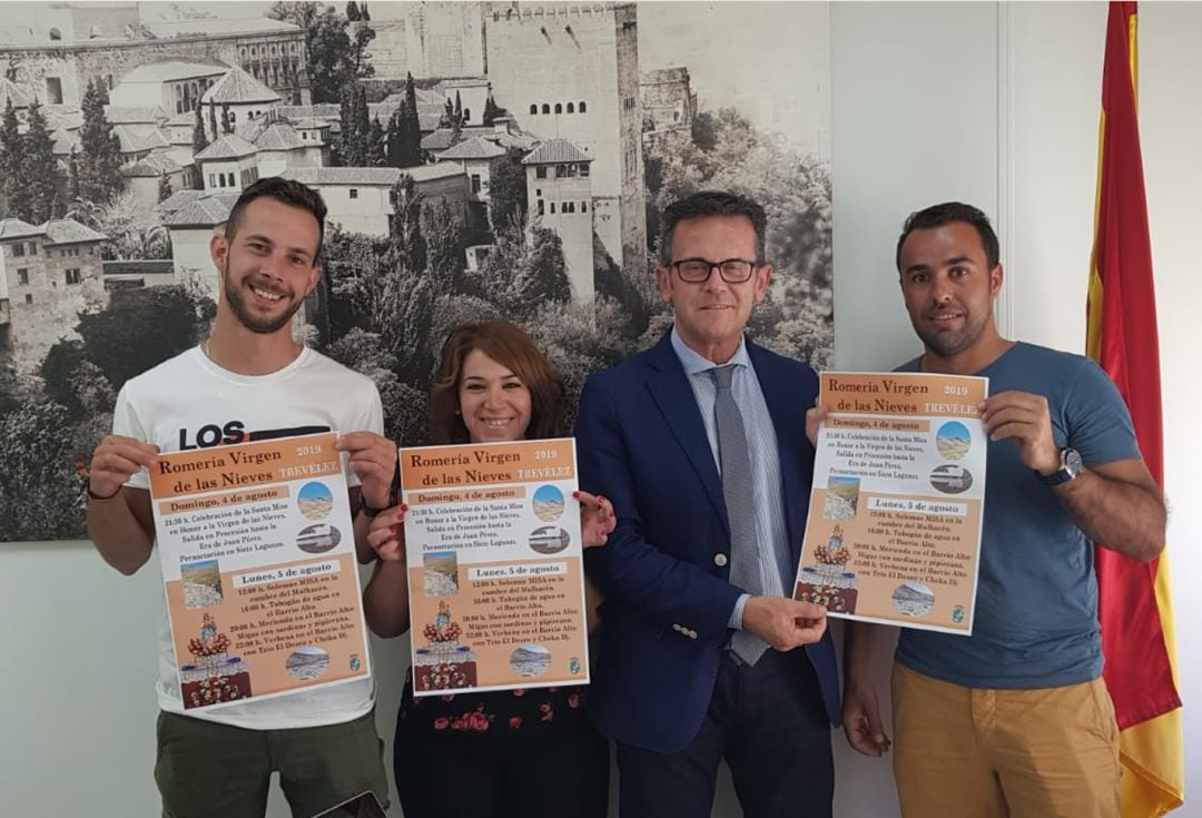 Presentación de la Romería de la Virgen de las Nieves desde Trevélez (Granada) a la cumbre del Mulhacén