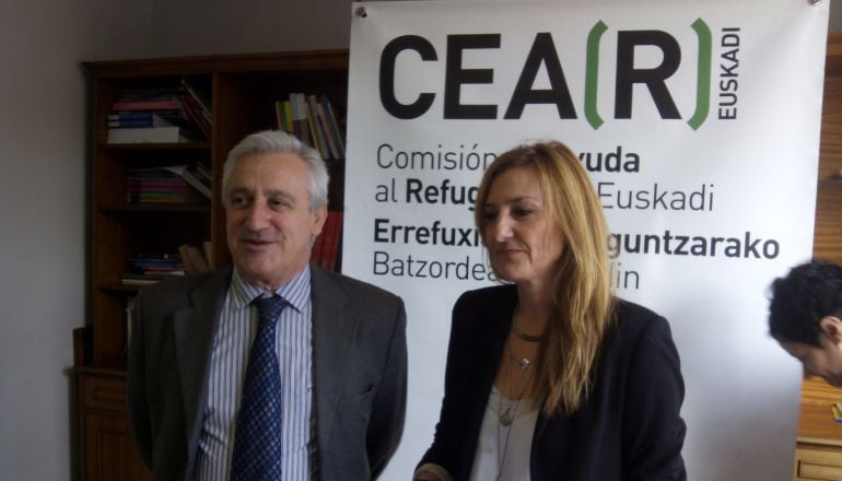 El Presidente y la Directora de CEAR-Euskadi, Javier Galparsoro y Patricia Bárcena, han explicado la llegada de los primeros refugiados eritreos