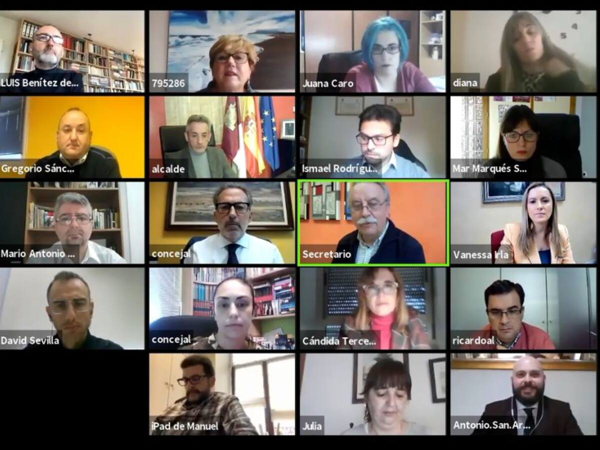 Bronca política en el pleno que debía de marcar el 2021 en Valdepeñas