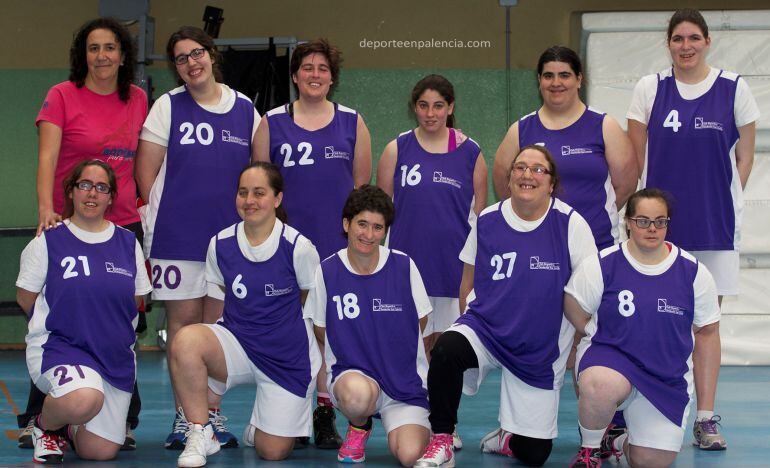 Integrantes del Club Deportivo San Cebrián. Equipo femenino.