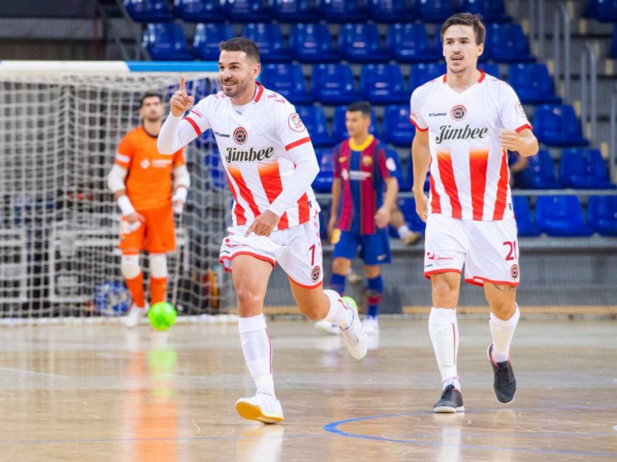 El Jimbee defenderá el liderato ante un Barça irregular