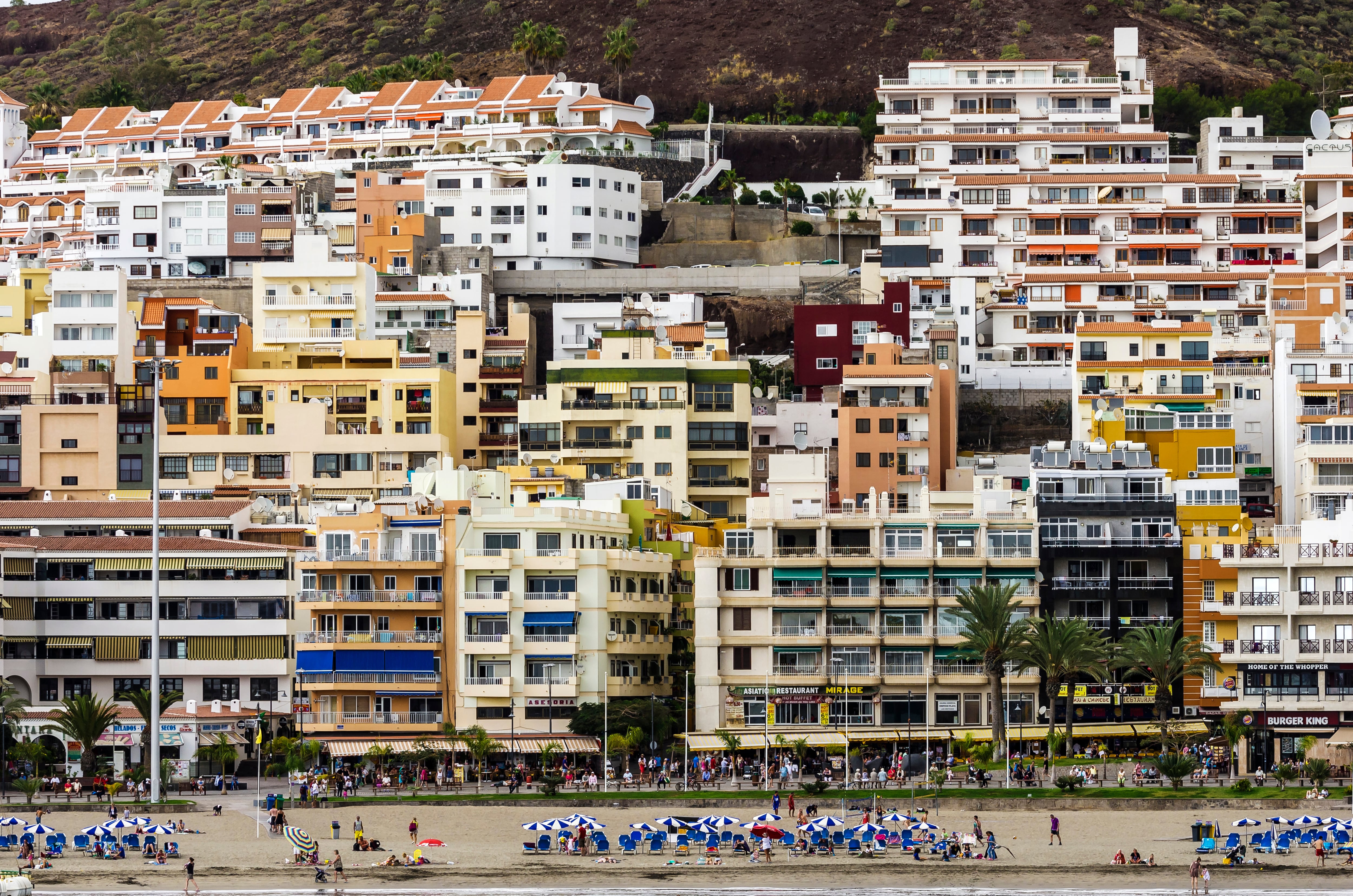 Hotels and apartments with a beach section, Los Cristianos, Tenerife, Canary Islands, Spain