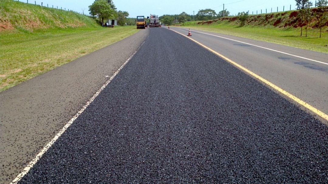 La Generalitat utilitzarà asfalts amb components i tecnologies innovadores, que els fan més respectuosos amb el medi ambient.