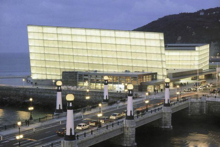 Foto del Kuraal iluminado