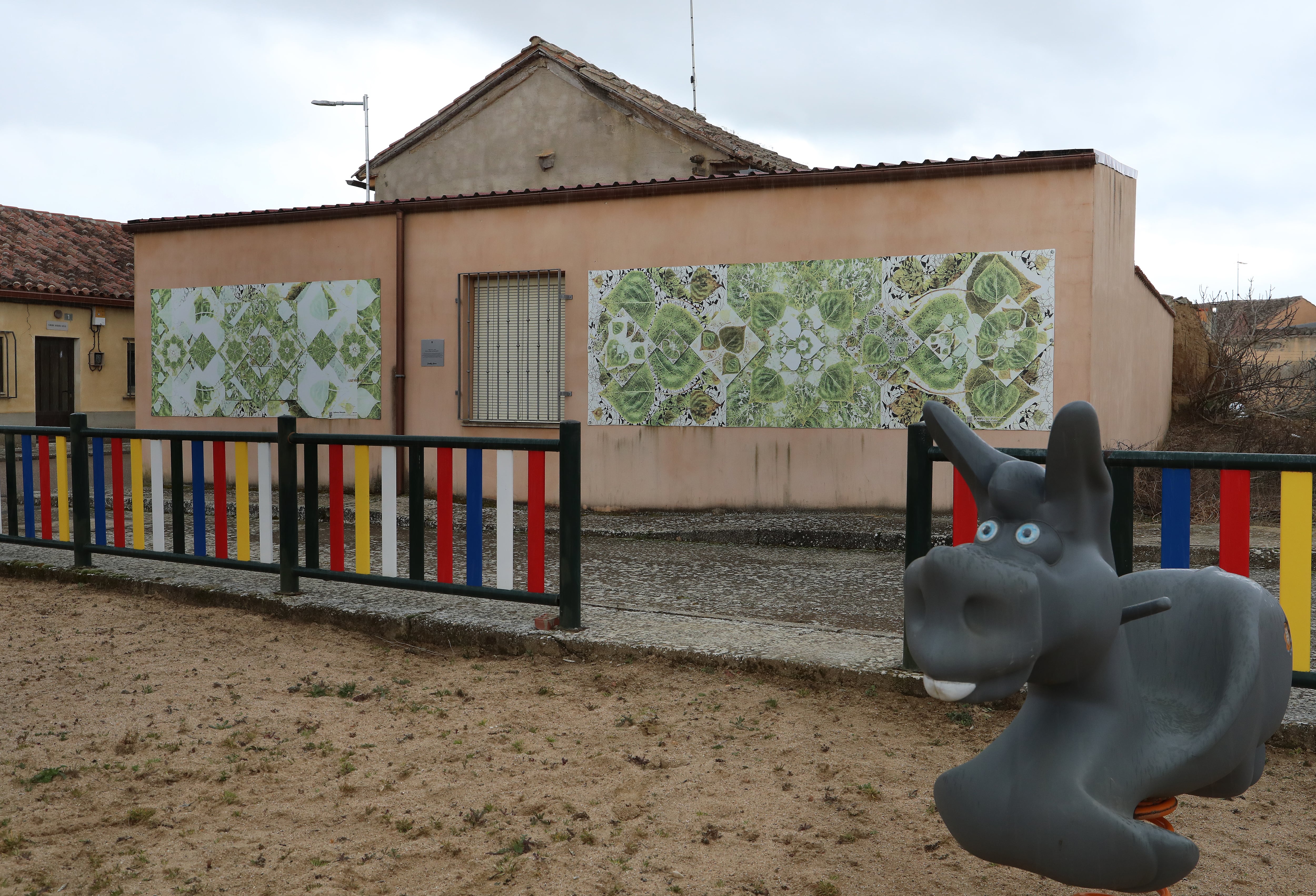 El pueblo palentino de Boadilla de Rioseco, utiliza desde hace años el arte como medio para rescatarse del anonimato con el nombre de Arte contra el Olvido