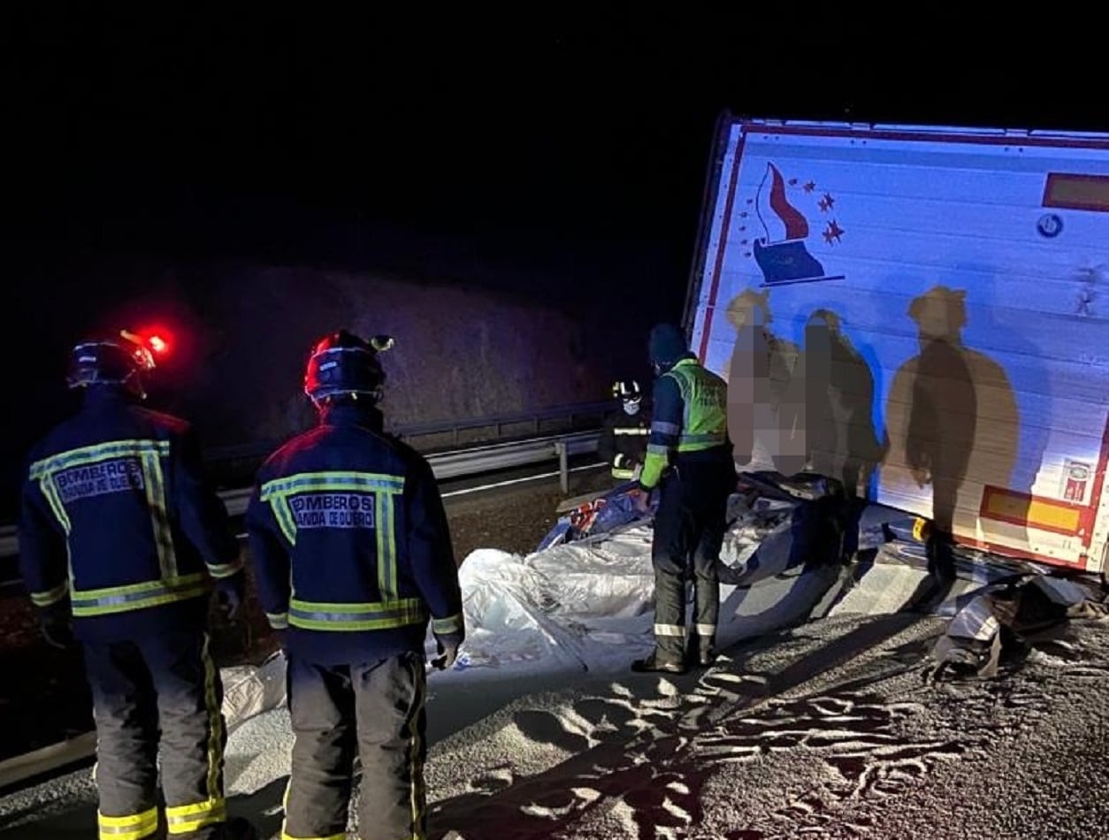 Los bomberos de Aranda acudieron al incidente