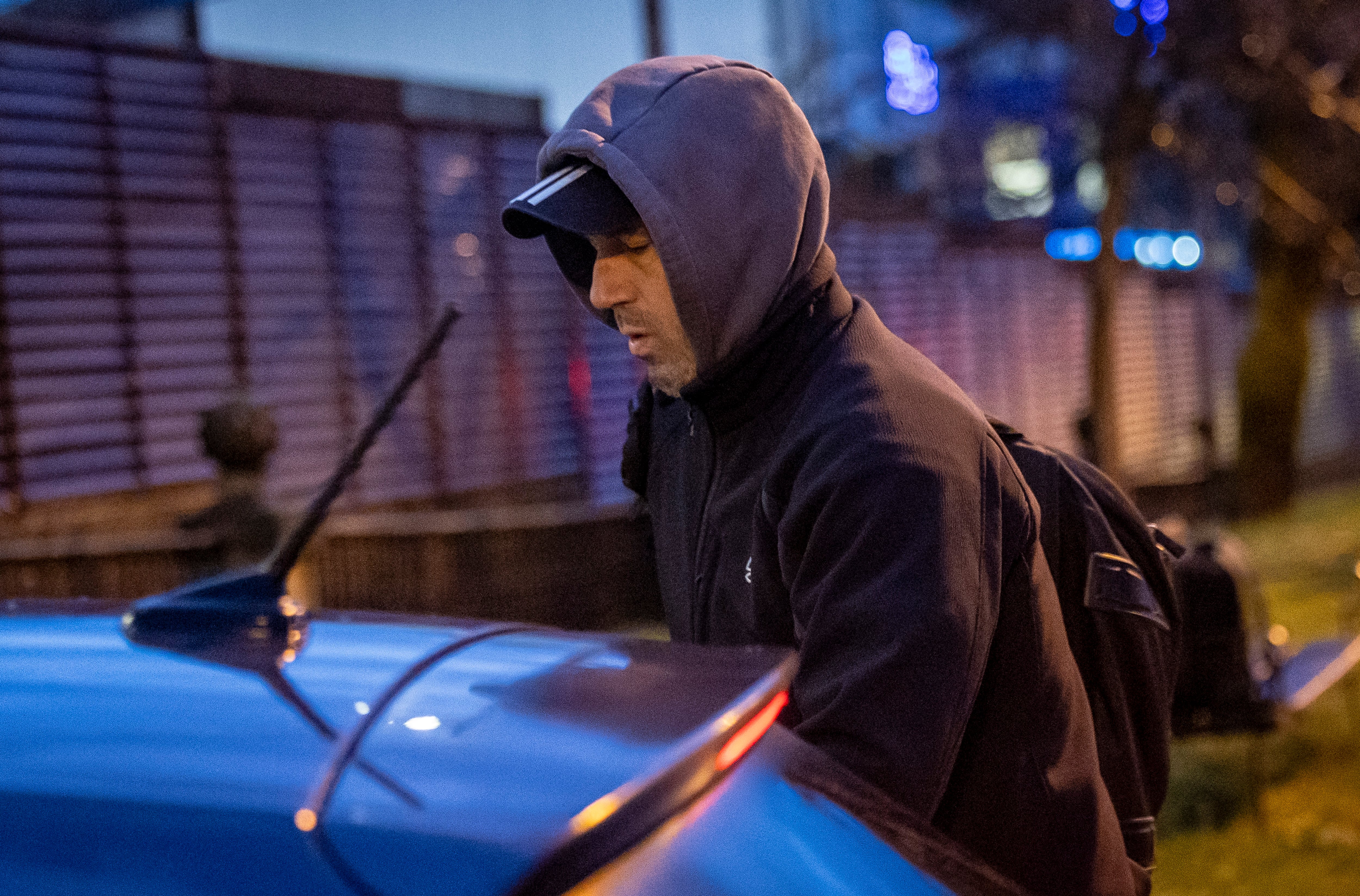 El exjefe de ETA, Garikoitz Aspiazu, Txeroki, a su salida este martes de la prisión de Martutene, en San Sebastián