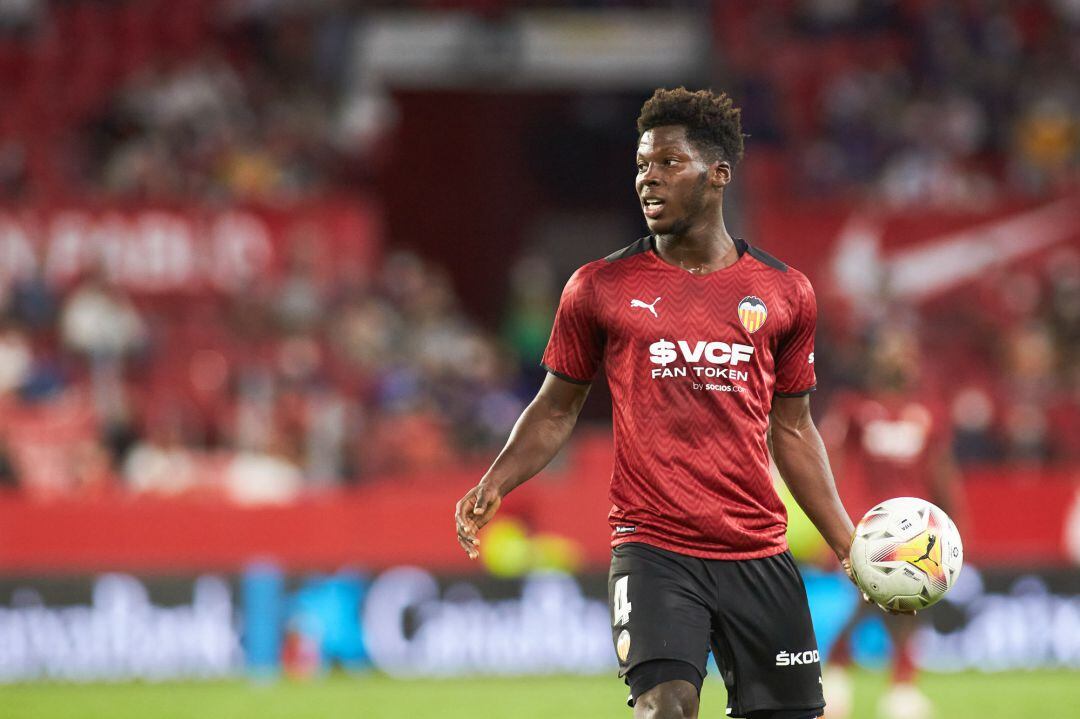 Yunus Musah of Valencia looks on during the spanish league, La Liga Santander