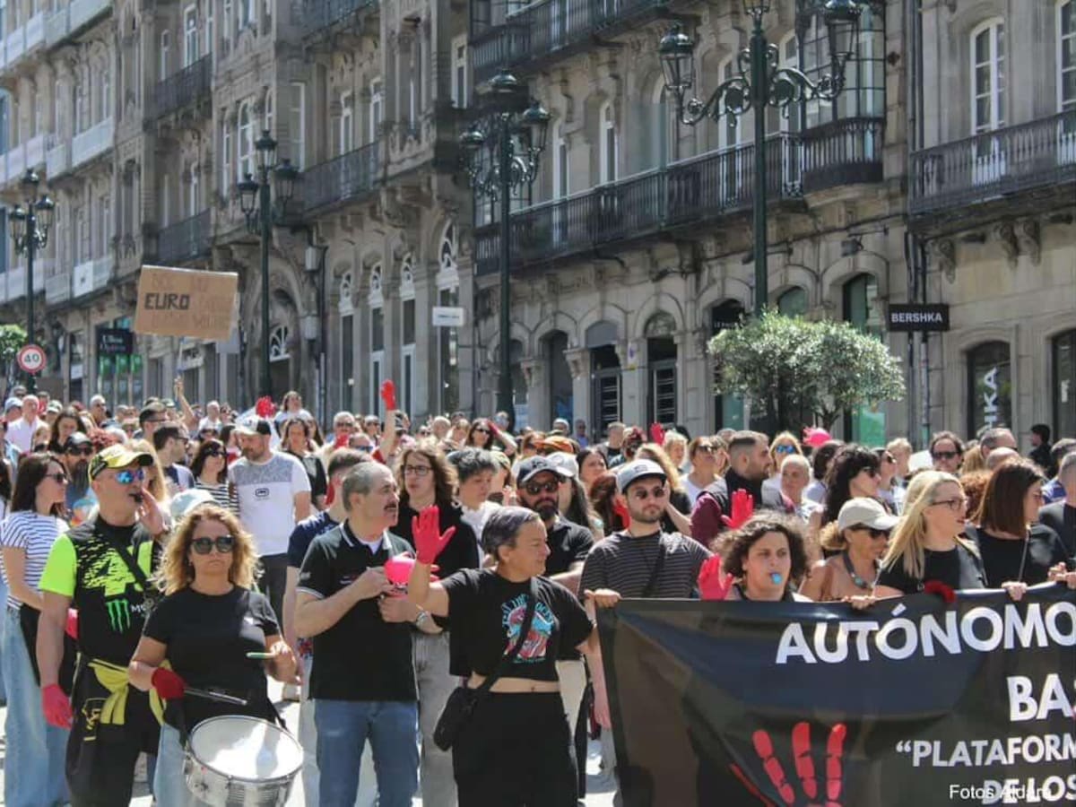 Autónomos protestan en Vigo contra la subida de cotizaciones