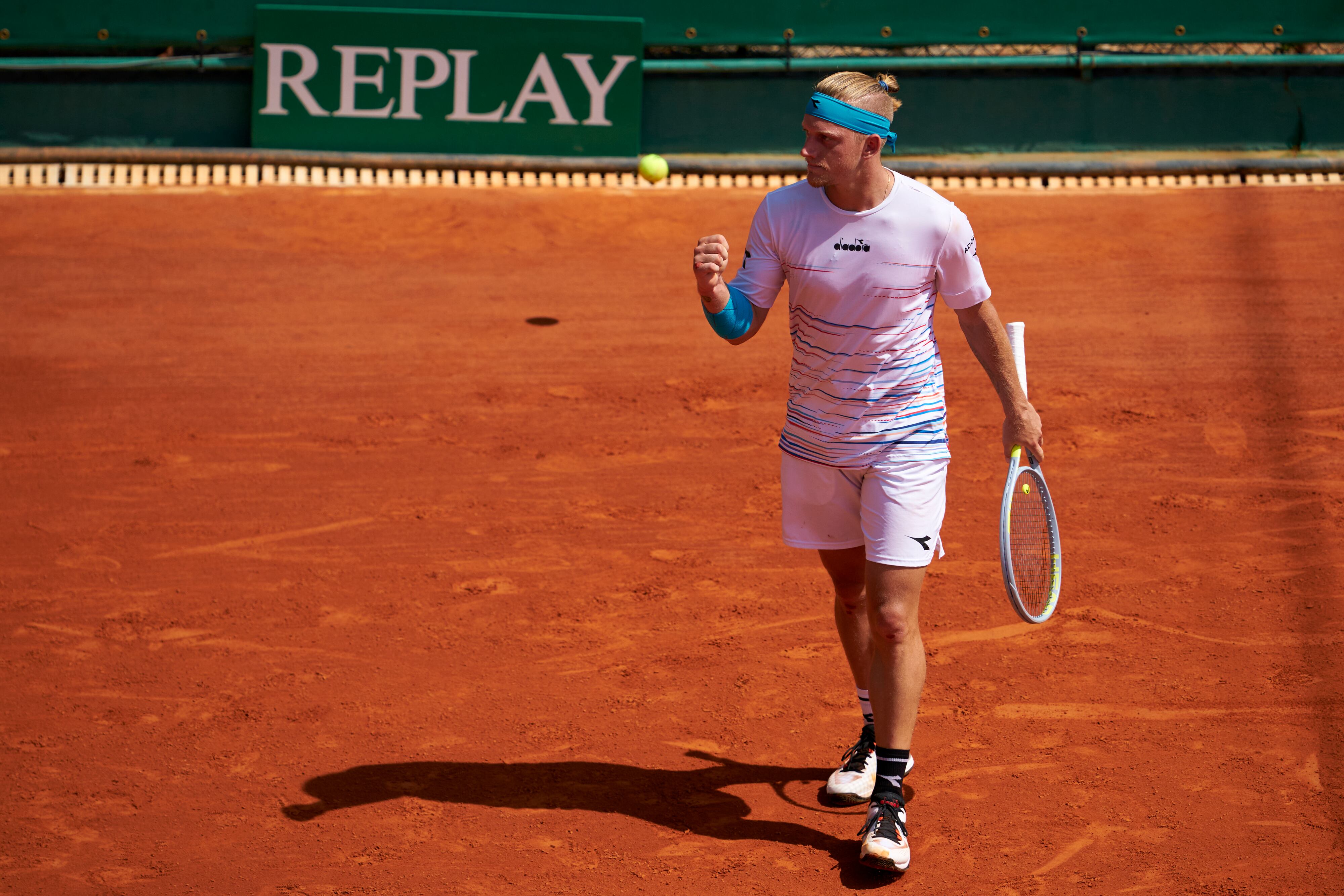 Alejandro Davidovich celebra su victoria ante David Goffin en Montecarlo