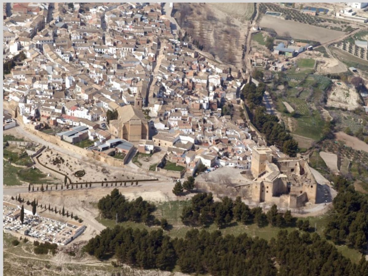 Sabiote pide más de dos millones y medio de euros al Ministerio de Turismo para restaurar el casco histórico