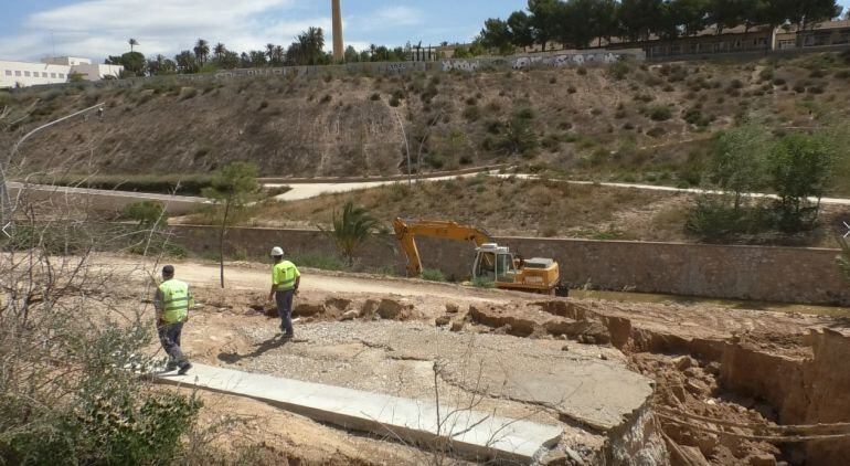 Obras de reparación de la tubería de agua