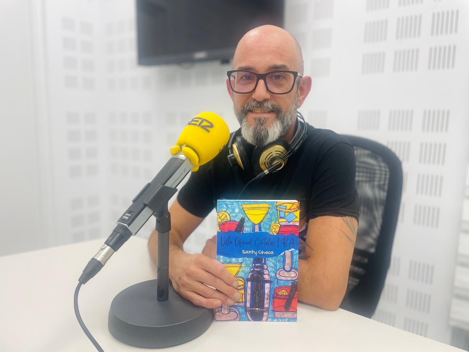 El toledano Santiago Checa, reconocido coctelero