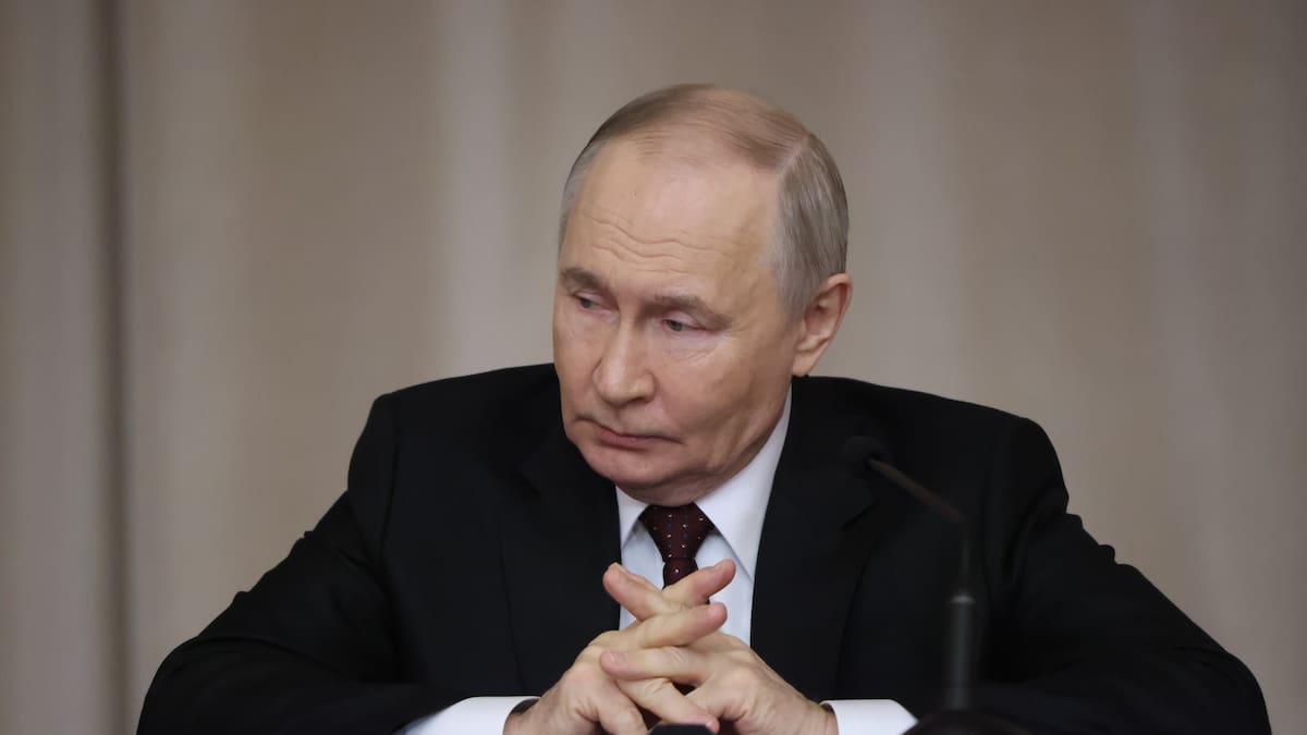 Putin amenaza a Occidente con su armamento nuclear y descarta detener la invasión de Ucrania