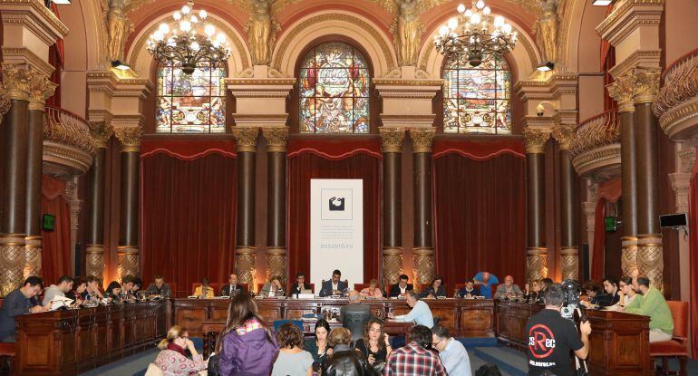 Imagen del pleno del Ayuntamiento de San Sebastián.