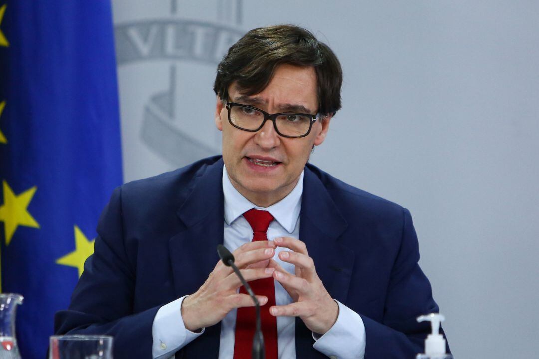 El ministro de Sanidad, Salvador Illa, comparece en rueda de prensa tras la reunión del Consejo Interterritorial del Sistema Nacional de Salud, en Madrid (España), a 2 de diciembre de 2020.