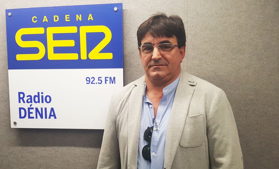 Imagen de archivo de Juan Benavente, en Radio Dénia Cadena SER.