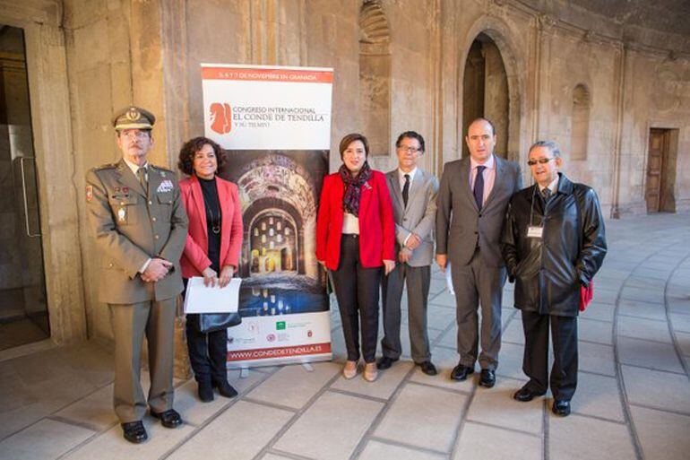 Participantes en el congreso de homenaje al primer alcaide de la Alhambra de Granada