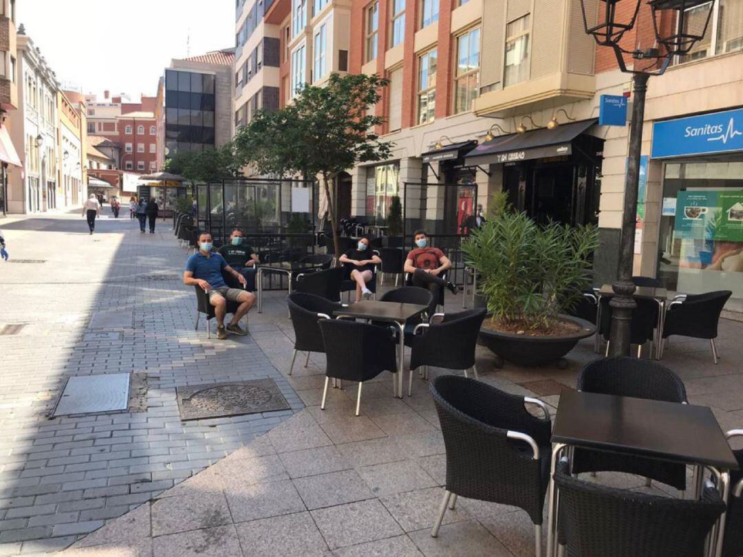 Se amplía el horario de terrazas