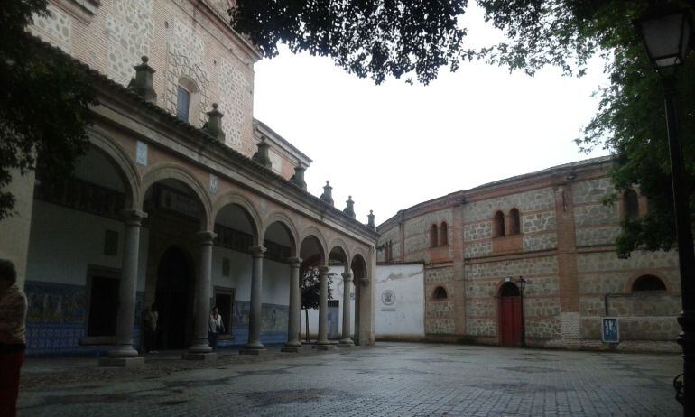 Entrada a la Basílica del Prado