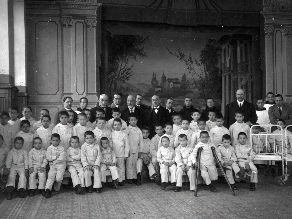 El dolor y la filosofía de San Juan de Dios, un hospital centenario en Bizkaia