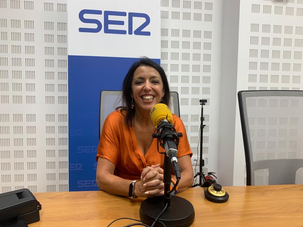 Marta Bosquet, en el estudio &#039;Iñaki Gabilondo&#039; de Radio Sevilla