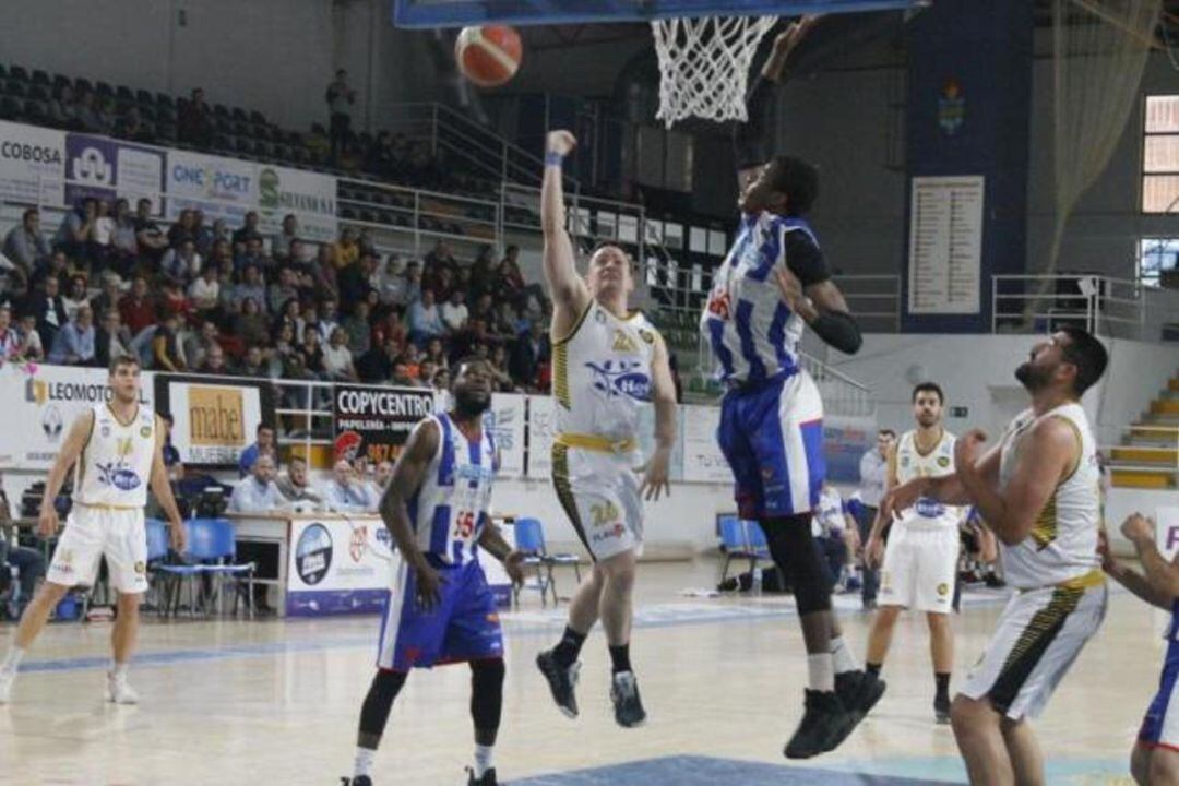 El Bierzo Fitness Dentomedic CDP y Alcobendas sumaron la primera victoria de la fase de ascenso  a LEB Plata