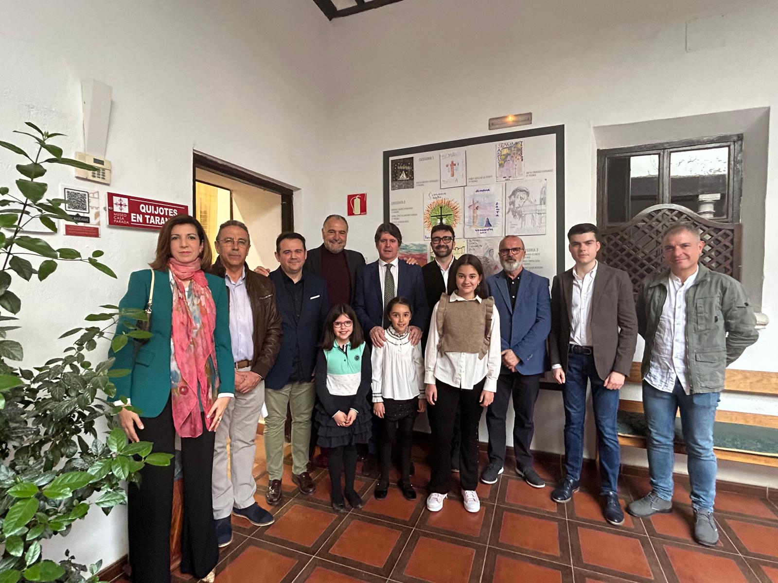 Inauguración de la exposición de Semana Santa de Tarancón en Casa Parada