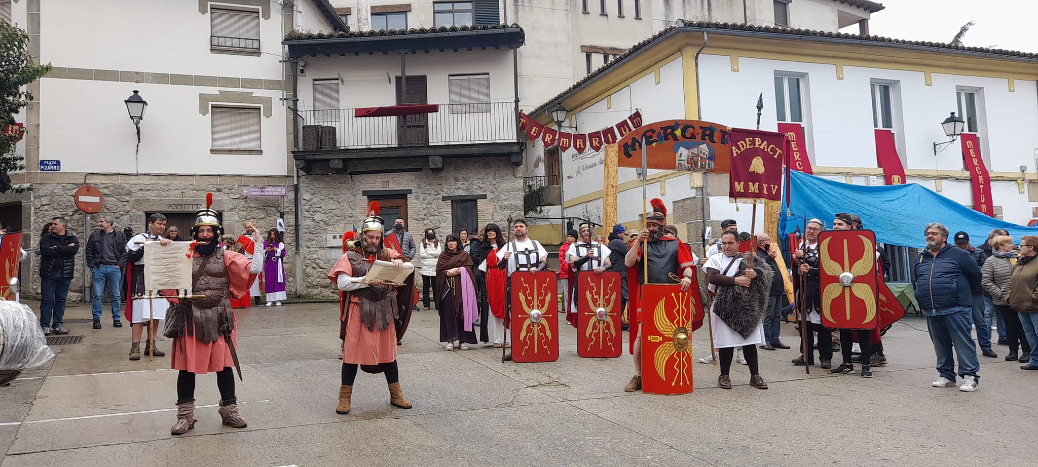 Momento de lectura de bando durante termarium 2022