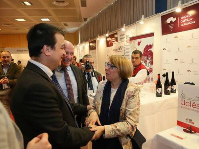 Lola Núñez y Francisco Martínez, consejero de Agricultura de Castilla-La Mancha