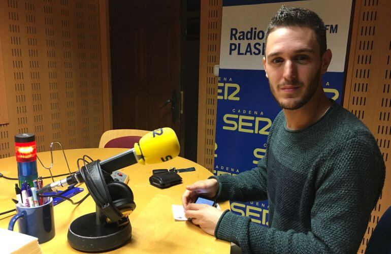 Alberto Muñoz en los estudios de la SER